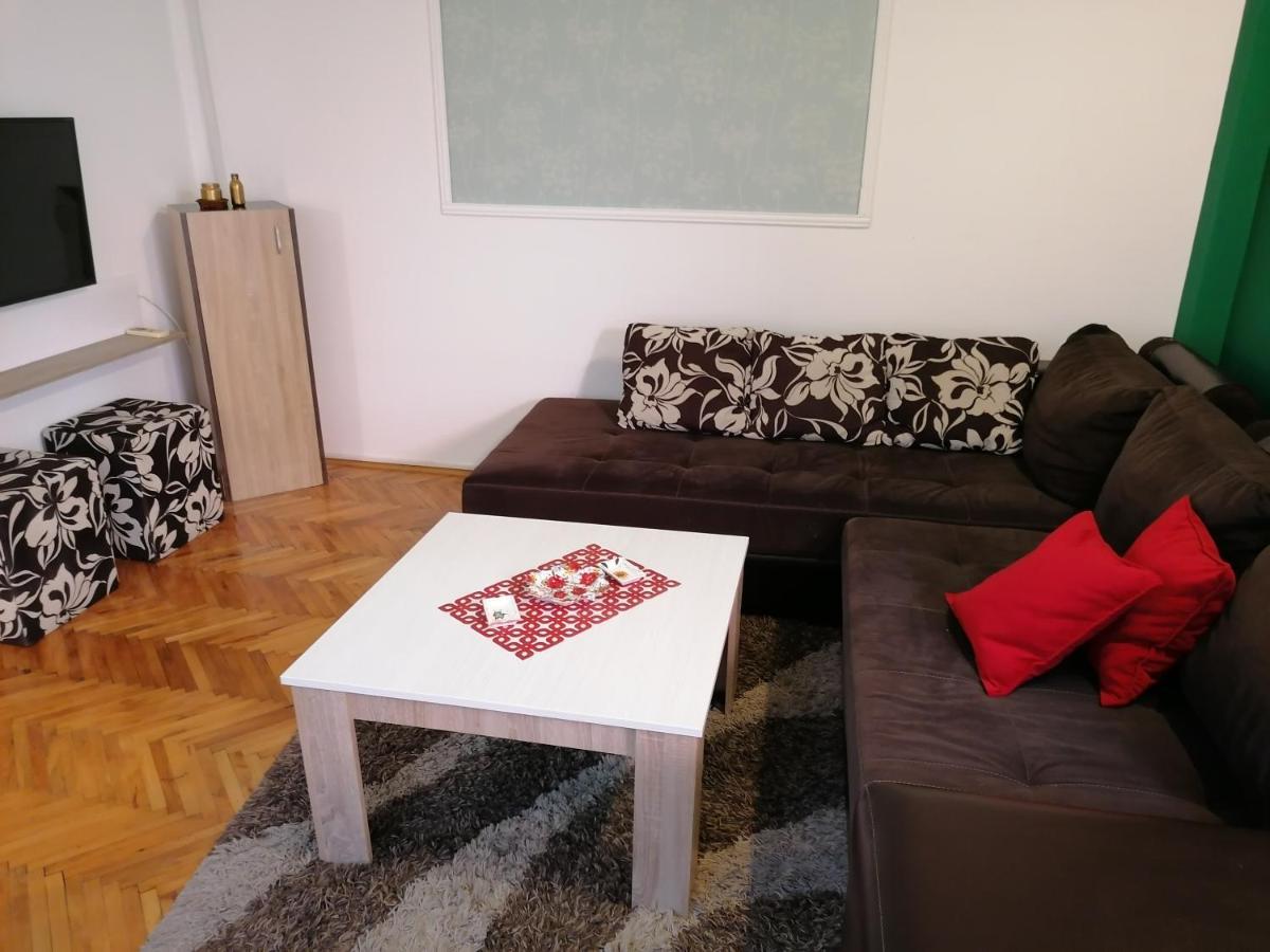Apartman Centar Крушевац Екстериор снимка