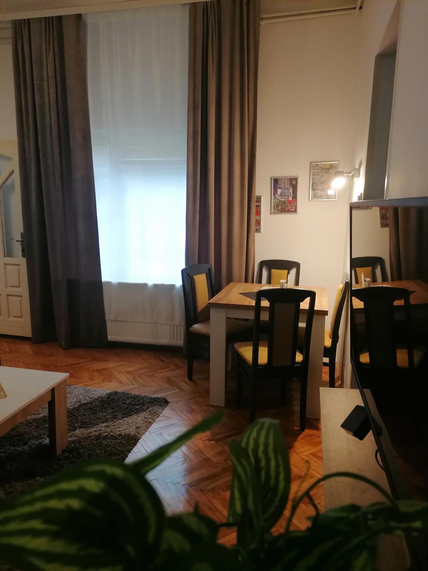 Apartman Centar Крушевац Екстериор снимка